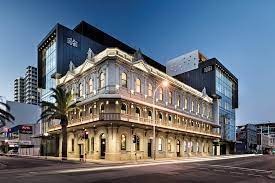 The Melbourne Hotel