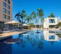 Double Tree by Hilton Esplanade