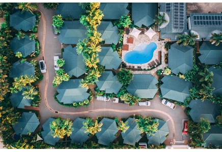 Palms City Resort