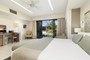 Resort Superior Lagoon King Room, Registration and activities (Twin share)