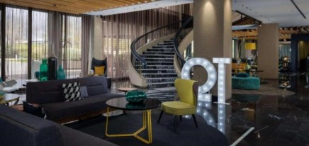 QT Hotel