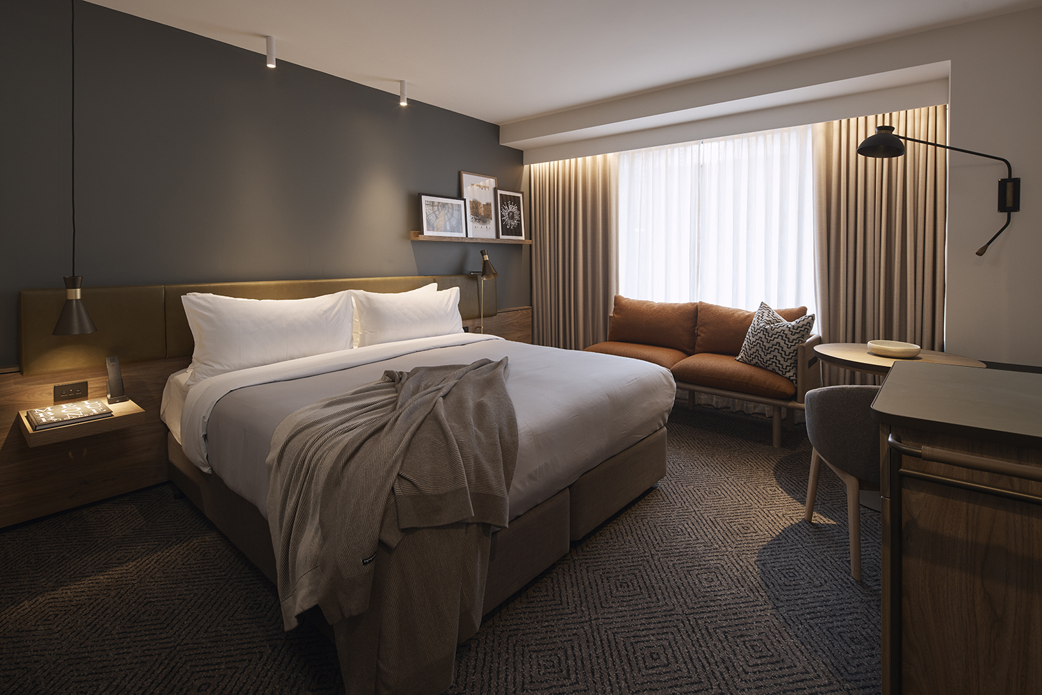 Rydges Melbourne — King Room