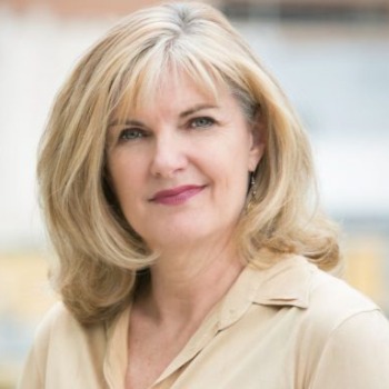 Julian Moore Headshot