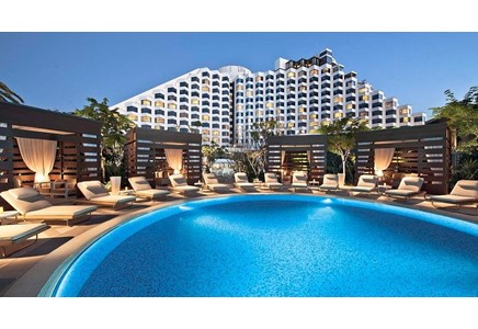Crown Metropol