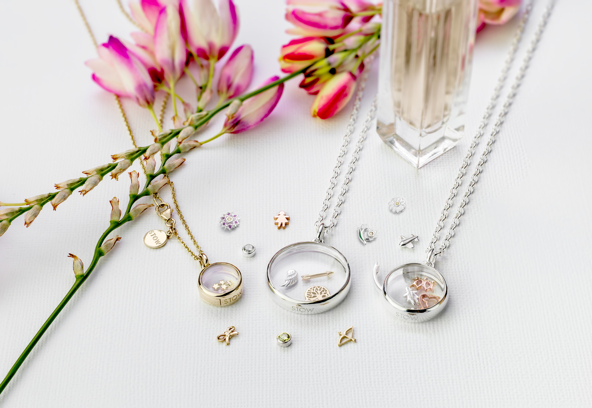2018-04 Stow-Lockets--pink-flowers-including-daisy-birthflowers.jpg