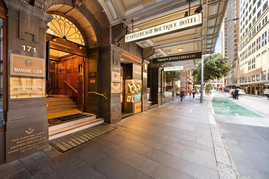 Castlereagh Boutique Hotel