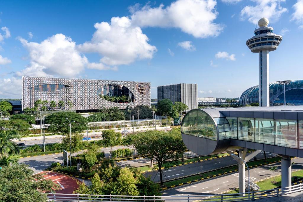 Crowne Plaza Changi Airport by IHG