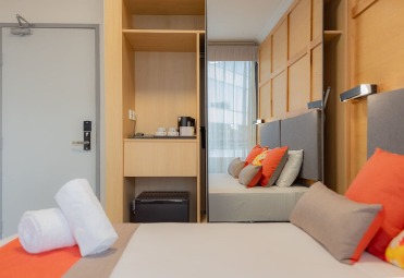 YEHS Hotel - Sydney Harbour Suites