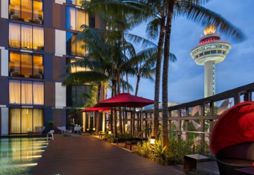 Crowne Plaza Changi Airport by IHG