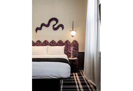 Naumi Hotel