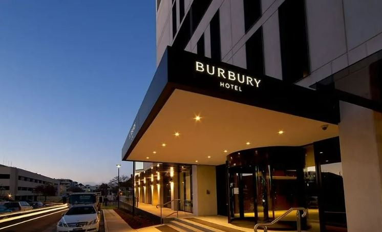 Hotel Burbury