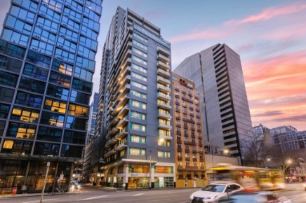 Brady Hotel and Apartments Flinders Street