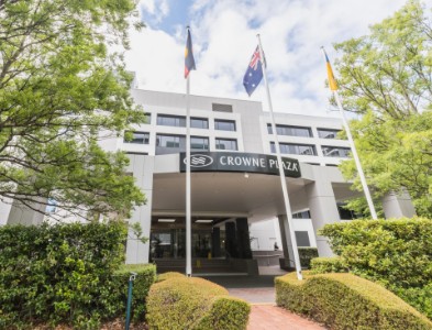 Crowne Plaza Canberra