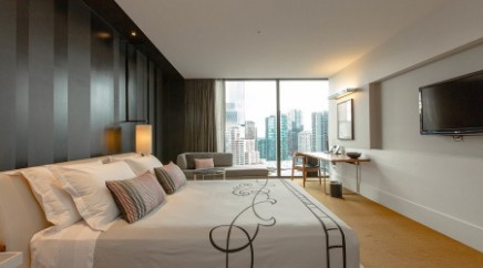 Crown Metropol