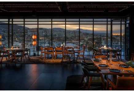 Crowne Plaza Hobart