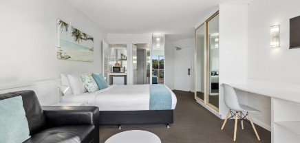 Charlesworth Bay Beach Resort