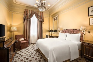 Sheraton Grand Hotel Classic Room
