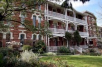 St Margaret's College