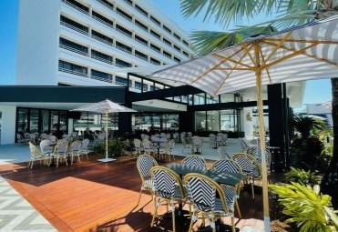 The Benson Hotel - 500m to the conference venue