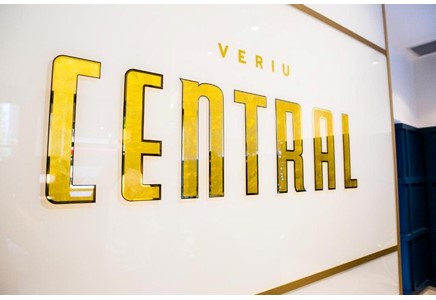 Veriu Central Hotel