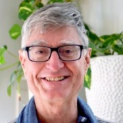Dr Ken Strahan