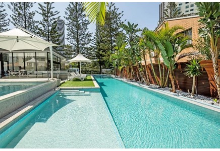 Ultra Broadbeach - 750m to Conference Venue