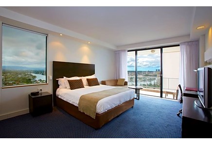 Crowne Plaza Surfers Paradise