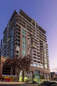 Oak Adelaide Embassy Suites