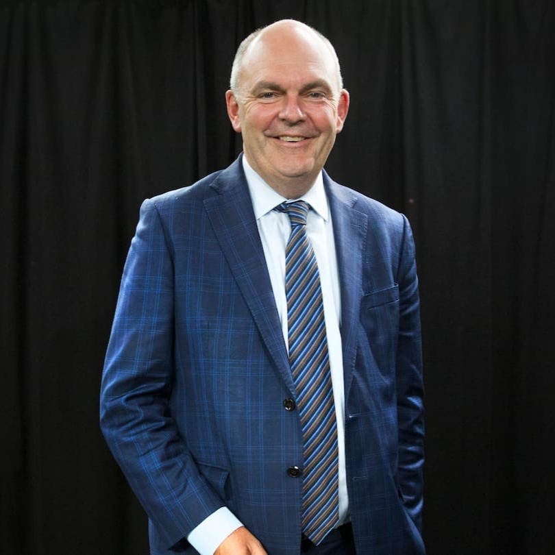 Hon. Steven Joyce