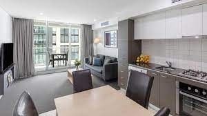 Oaks Adelaide Embassy Suites
