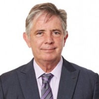 Headshot Photo Ross Rolfe AO