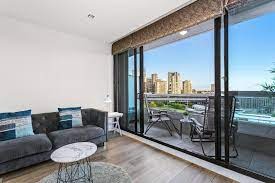 Waterfront Melbourne Apartments