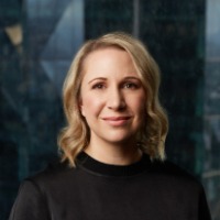Headshot Photo Erin Coldham