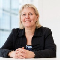 Headshot Photo Henriette Holm