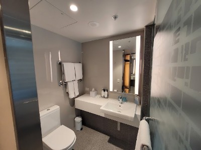 Holiday Inn Express Adelaide City Centre