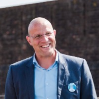 Headshot Photo François Van Leeuw