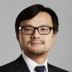 Headshot Photo Feng Zhao