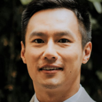 Headshot Photo Yi-Hua Lu