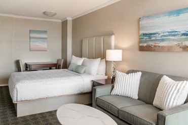 Chateau Victoria Hotel & Suites