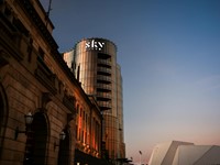 Eos by Skycity