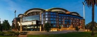 Oval Hotel