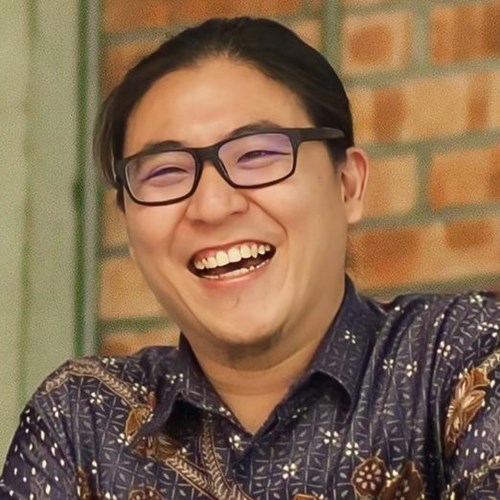 Headshot of Joshua Ng