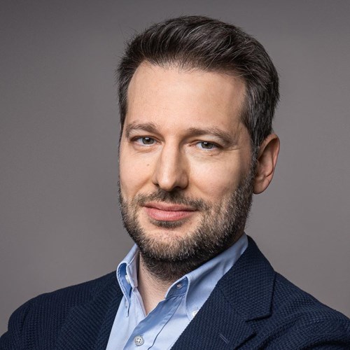 Headshot of Sebastian&nbsp;Gliga