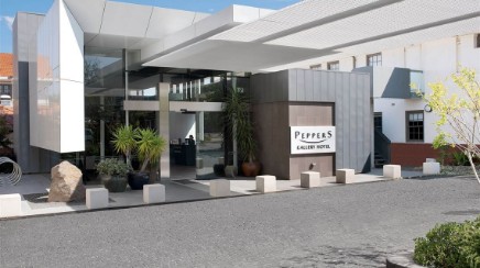 Peppers Gallery Hotel