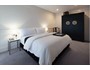 Burbury Hotel & Apartments