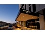 Burbury Hotel & Apartments