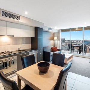 Oaks Adelaide Embassy Suites