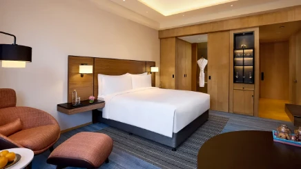 Grand Hyatt Mumbai Hotel & Residences