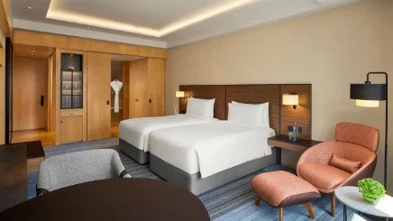 Grand Hyatt Mumbai Hotel & Residences