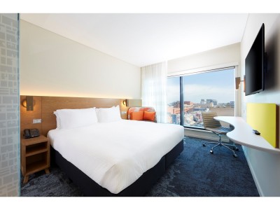 Holiday Inn Express Adelaide City Centre